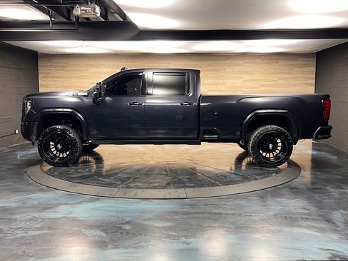 Used 2024 GMC Sierra 3500 Denali Ultimate image 23