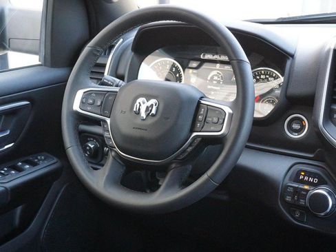 Used 2025 RAM 1500 Big Horn AWD/4WD image 37