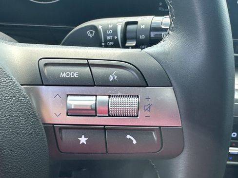 Used 2025 Hyundai Kona SEL image 26