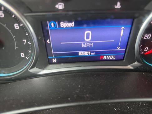 Used 2019 Chevrolet Equinox LT image 16