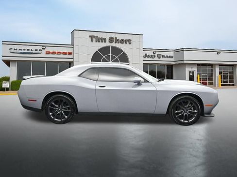 Used 2022 Dodge Challenger GT w/ Blacktop Package AWD/4WD image 6