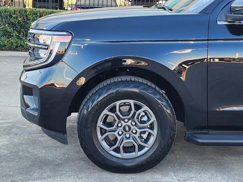 Used 2025 Ford Expedition Max Active image 16