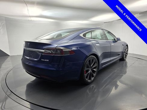 Used 2021 Tesla Model S Performance image 4