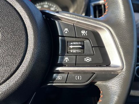 Used 2023 Subaru Crosstrek 2.0i Premium image 18