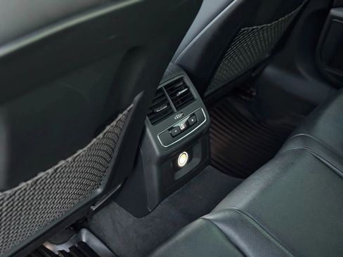 Used 2017 Audi A4 2.0T Premium Plus w/ Premium Plus Package image 41