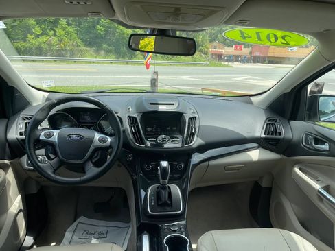 Used 2014 Ford Escape Titanium FWD image 19