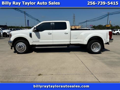 Used 2022 Ford F350 Lariat w/ Lariat Ultimate Package AWD/4WD image 1
