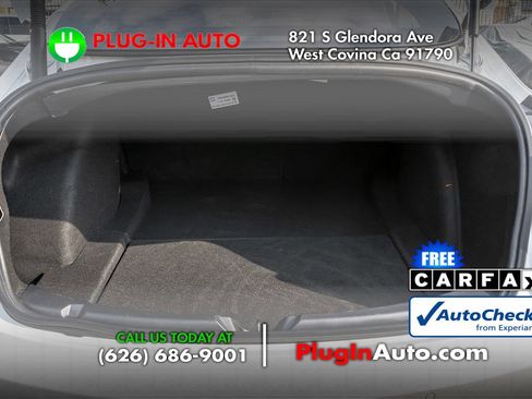 Used 2021 Tesla Model 3 Standard Range Plus image 11