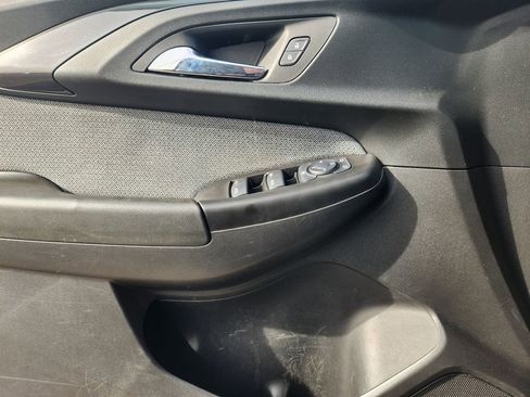 Used 2022 Chevrolet TrailBlazer LS image 24
