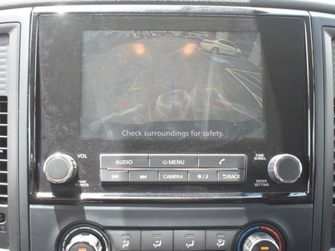 Used 2023 Nissan Titan SV RWD image 22
