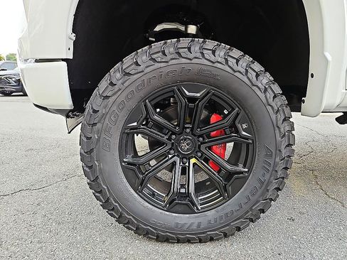 New 2026 Chevrolet Silverado 1500 RST AWD/4WD image 9