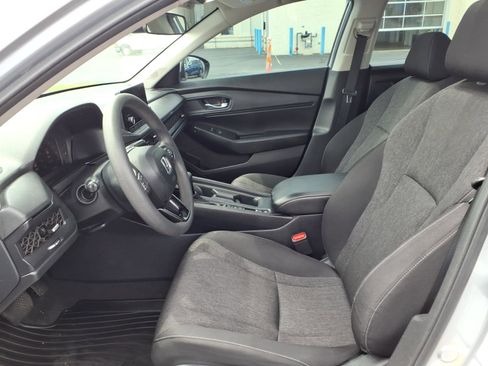 Used 2023 Honda Accord EX image 24