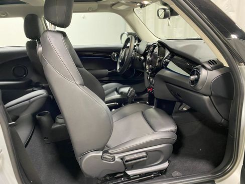 Used 2023 MINI Cooper S image 12