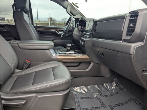 Certified 2024 Chevrolet Silverado 1500 LT Trail Boss w/ LT Trail Boss Premium Package image 21