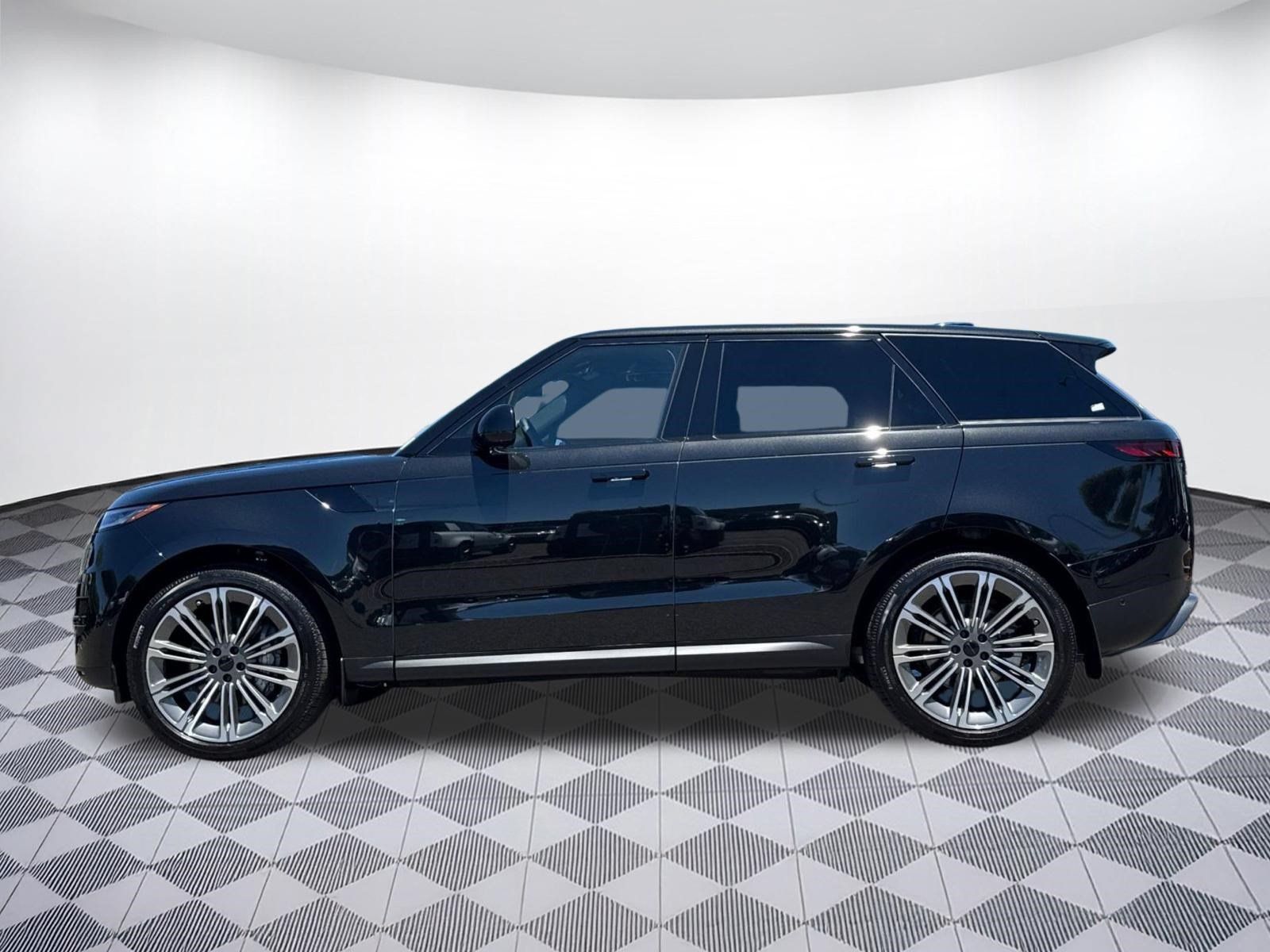 New 2026 Land Rover Range Rover Sport SE AWD/4WD image 2