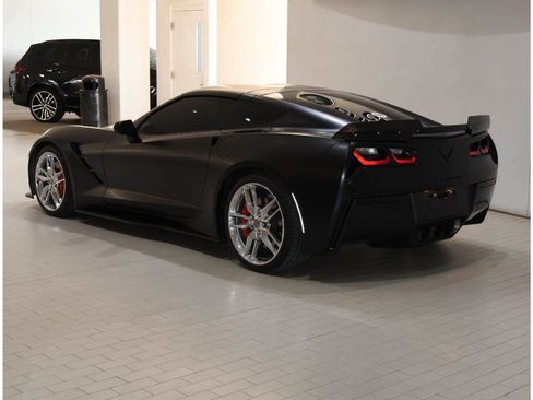 Used 2016 Chevrolet Corvette Stingray Coupe w/ 2LT Preferred Equipment Group RWD image 5