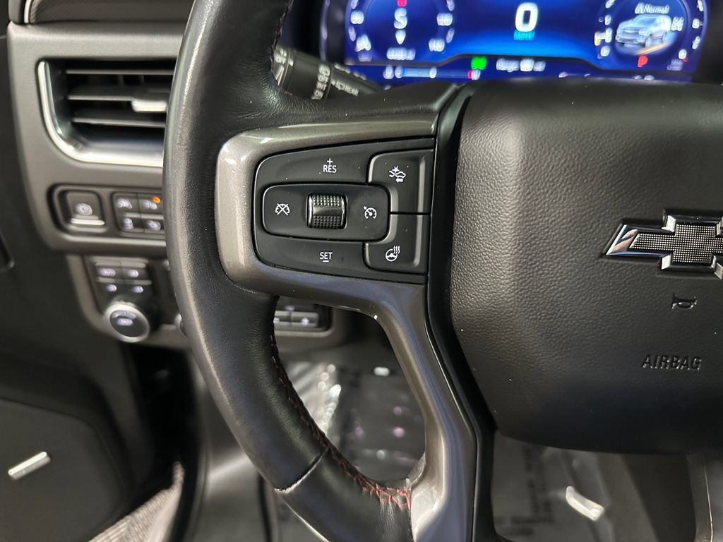 Used 2022 Chevrolet Tahoe RST w/ Luxury Package AWD/4WD image 14