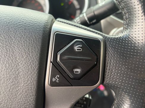 Used 2014 Toyota Tacoma 4x4 Double Cab w/ TRD Sport Package image 20