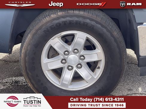 Used 2011 GMC Sierra 1500 SLE w/ Power Tech Package RWD image 16