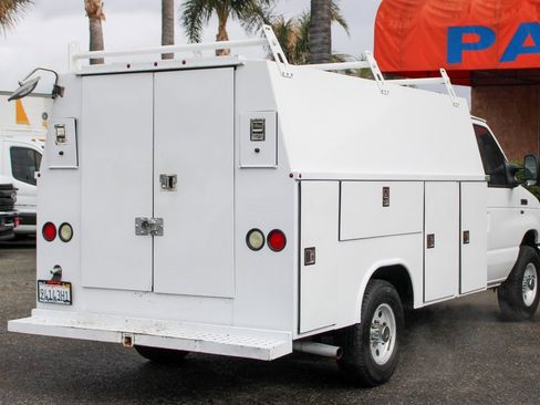 Used 2014 Ford E-350 and Econoline 350 Super Duty w/ Power Windows & Locks Group image 13