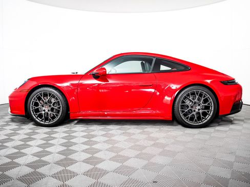 Used 2025 Porsche 911 Carrera T image 2