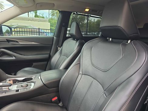 Certified 2025 INFINITI QX60 Luxe w/ Cargo Package FWD image 19