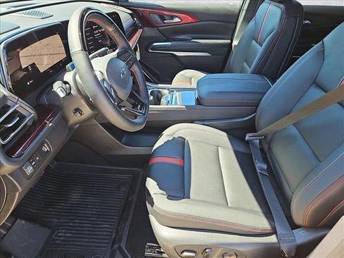 New 2026 Chevrolet Traverse RS image 4