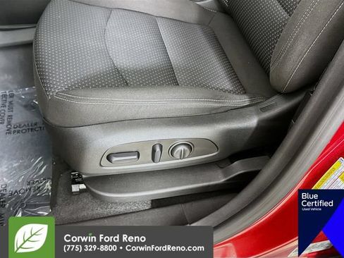 Used 2023 GMC Terrain SLE w/ Driver Convenience Package AWD/4WD image 23
