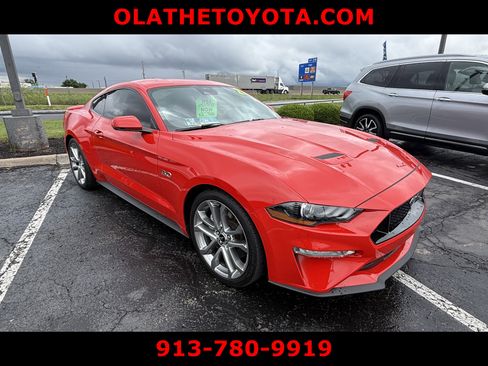 Used 2021 Ford Mustang GT Premium w/ Equipment Group 401A RWD image 2