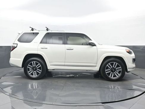 Used 2023 Toyota 4Runner Limited AWD/4WD image 2