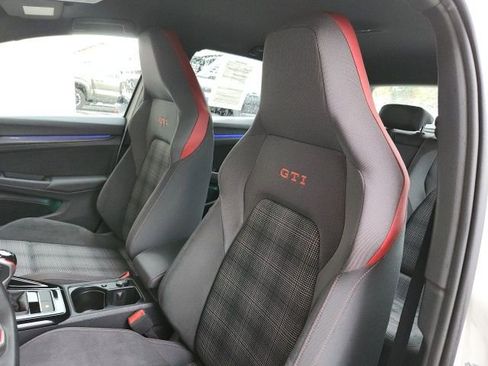 Used 2024 Volkswagen GTI S image 18