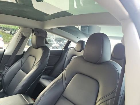 Used 2023 Tesla Model 3 Standard Range RWD image 6