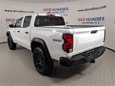 Used 2023 Chevrolet Colorado Trail Boss w/ Advanced Trailering Package image 4