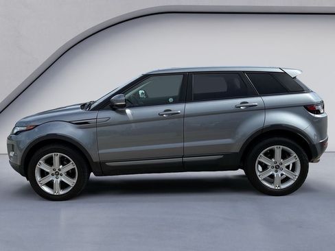 Used 2013 Land Rover Range Rover Evoque Pure Plus AWD/4WD image 2