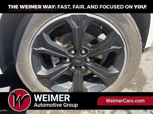 Used 2022 Ford Expedition Max Limited AWD/4WD image 6
