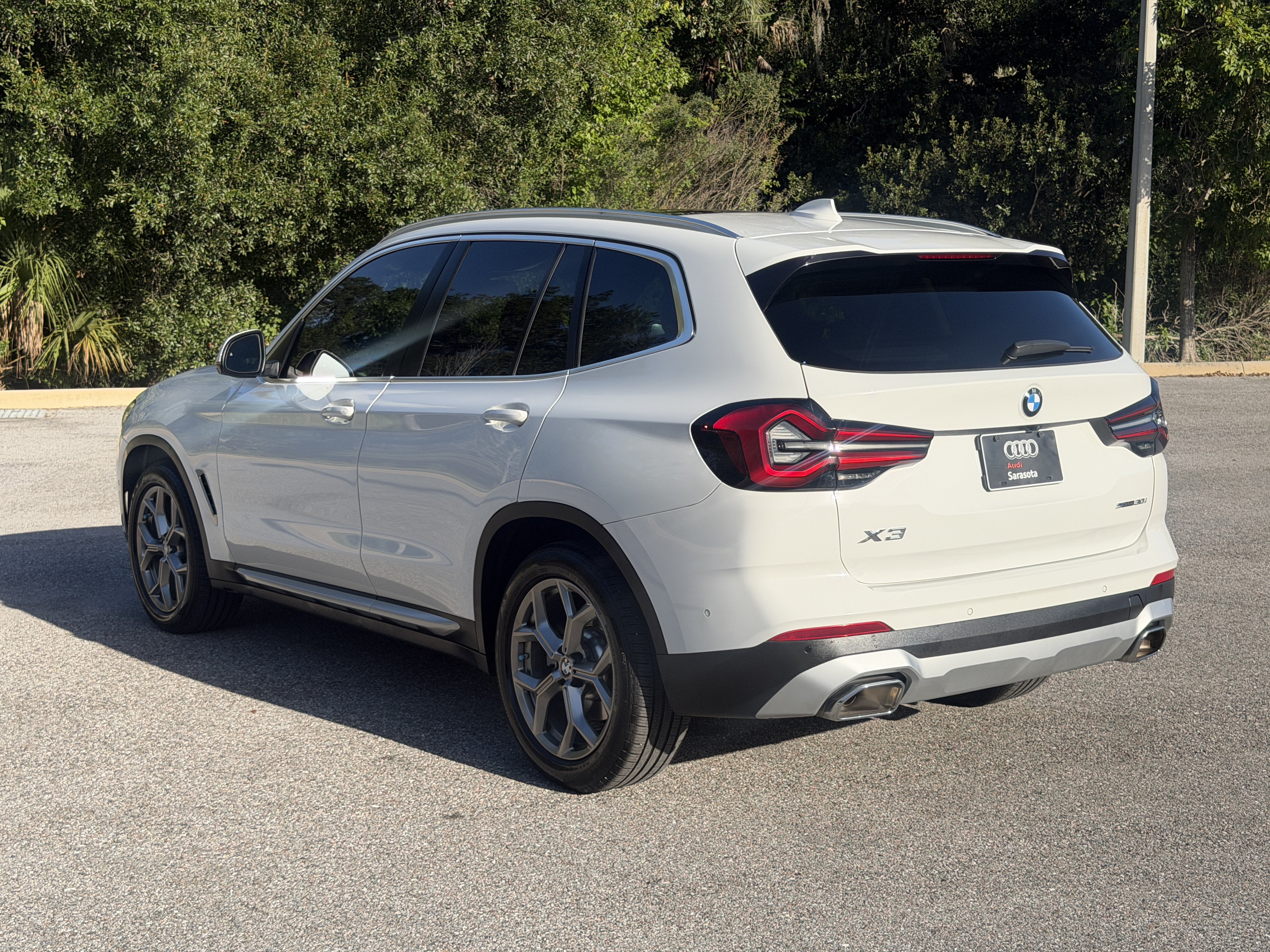 Used 2023 BMW X3 sDrive30i w/ Premium Package RWD image 5