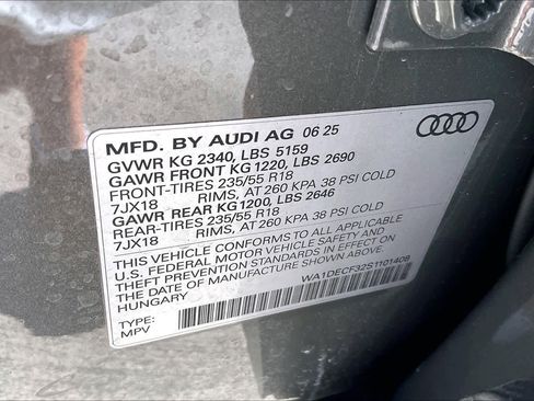 Certified 2025 Audi Q3 2.0T Premium w/ Convenience Package image 33