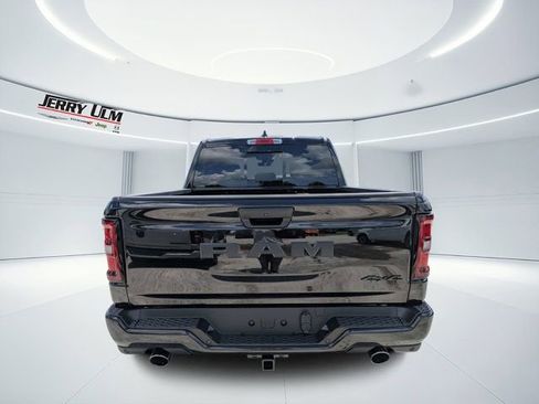 New 2026 RAM 1500 Express AWD/4WD image 4