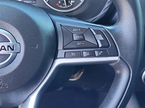 Used 2020 Nissan Sentra S image 20