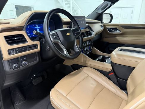 Used 2024 Chevrolet Tahoe Premier RWD image 17