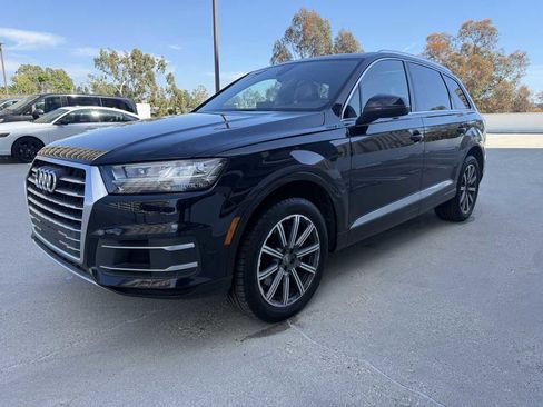 Used 2017 Audi Q7 3.0T Premium Plus image 3