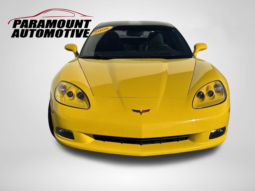 Used 2006 Chevrolet Corvette Coupe w/ Preferred Equipment Group RWD image 2