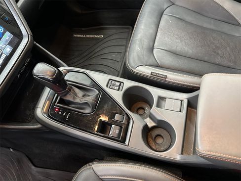 Used 2024 Subaru Crosstrek 2.5i Limited image 30