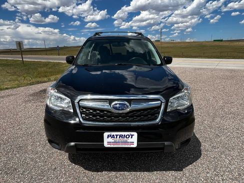 Used 2014 Subaru Forester 2.5i Premium w/ All-Weather Package AWD/4WD image 8