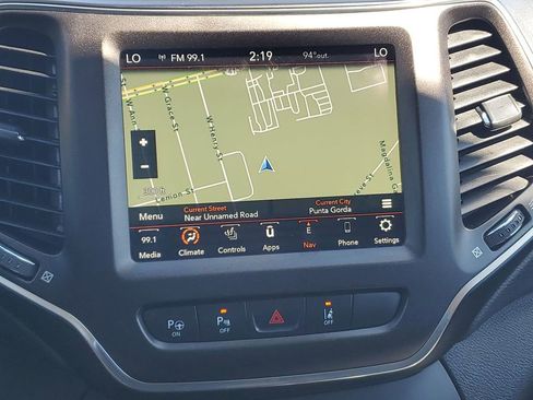 Used 2021 Jeep Cherokee Trailhawk w/ Sun, Sound & Nav Group image 35