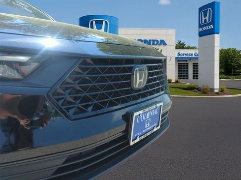 Used 2023 Honda Accord SE image 11