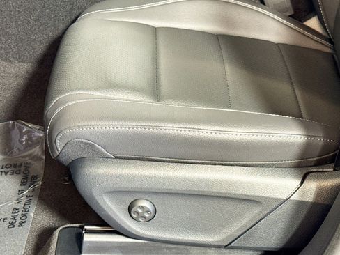 New 2026 Mercedes-Benz GLE 350 4MATIC image 18