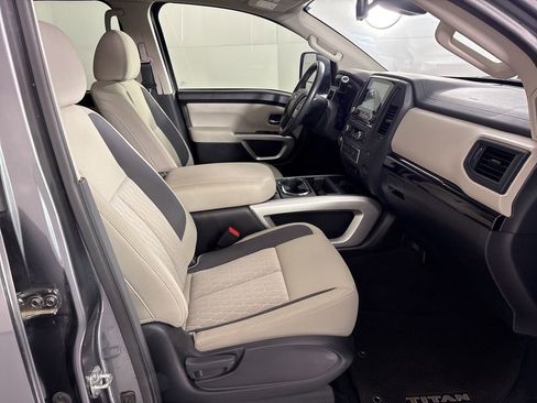 Certified 2024 Nissan Titan SV w/ SV Convenience Package image 45