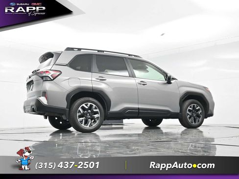 Used 2025 Subaru Forester Premium AWD/4WD image 33