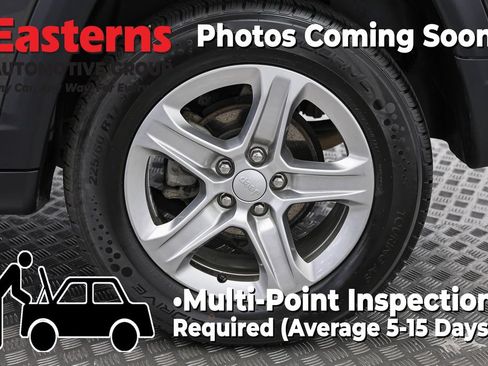 Used 2024 Jeep Compass Latitude AWD/4WD image 30